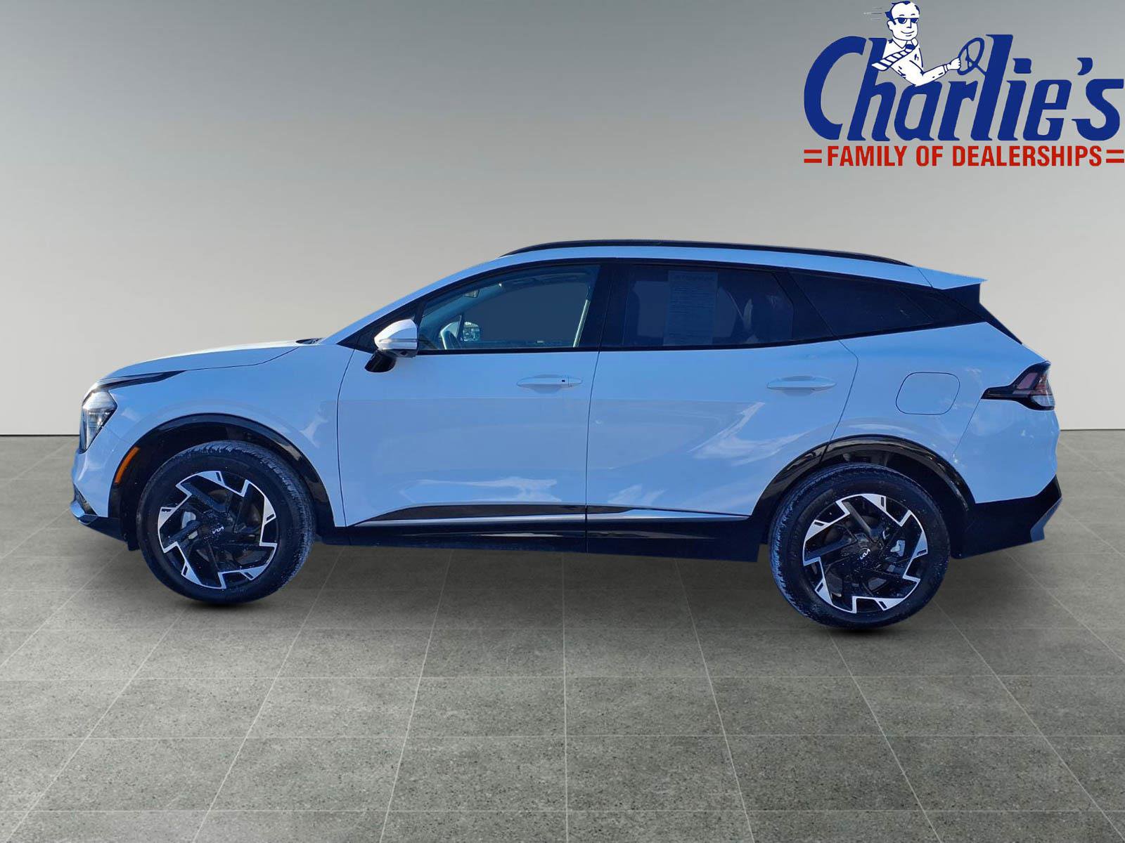 Certified 2025 Kia Sportage SX AWD/4WD image 5