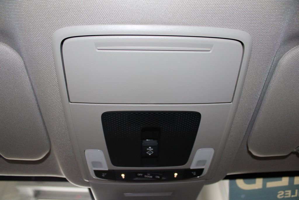 Used 2024 Honda CR-V EX-L image 38