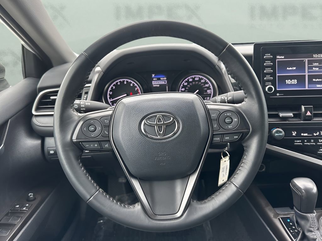 Used 2024 Toyota Camry SE image 13