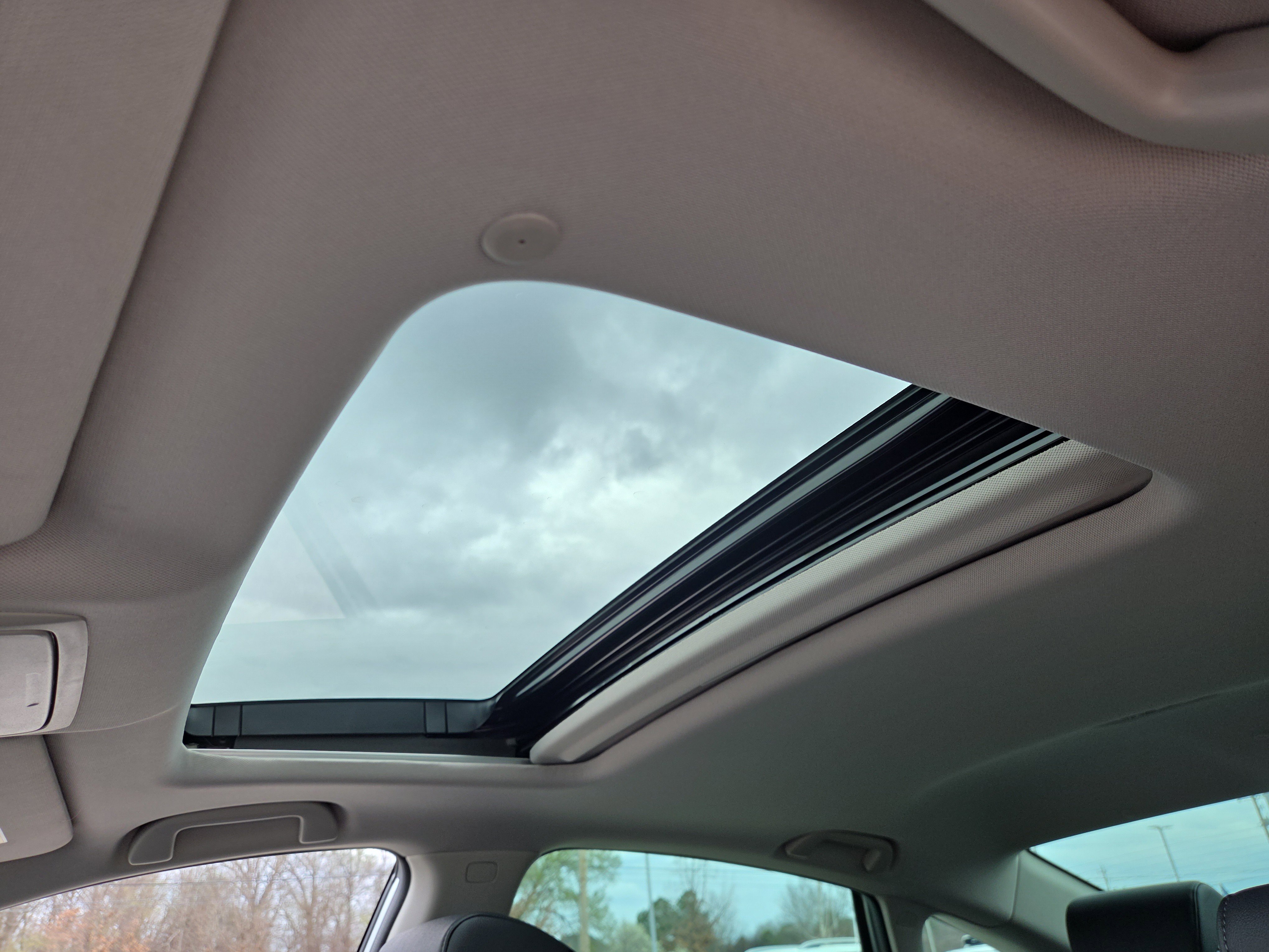 Used 2020 Honda Accord Touring image 28