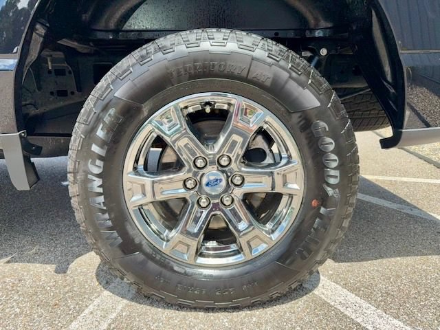 Used 2023 Ford F150 Lariat w/ Trailer Tow Package AWD/4WD image 39