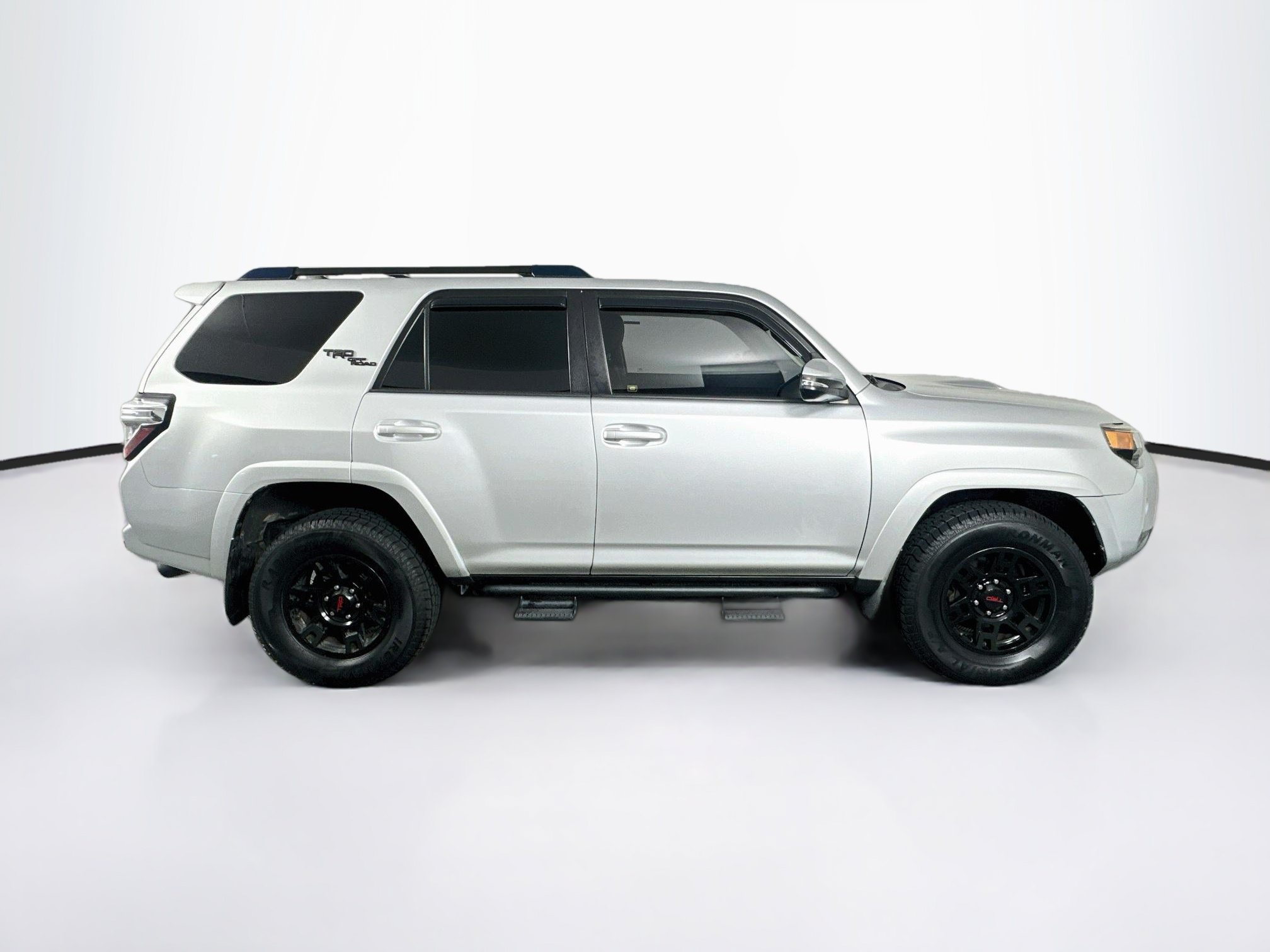Used 2019 Toyota 4Runner TRD Off-Road Premium AWD/4WD image 10
