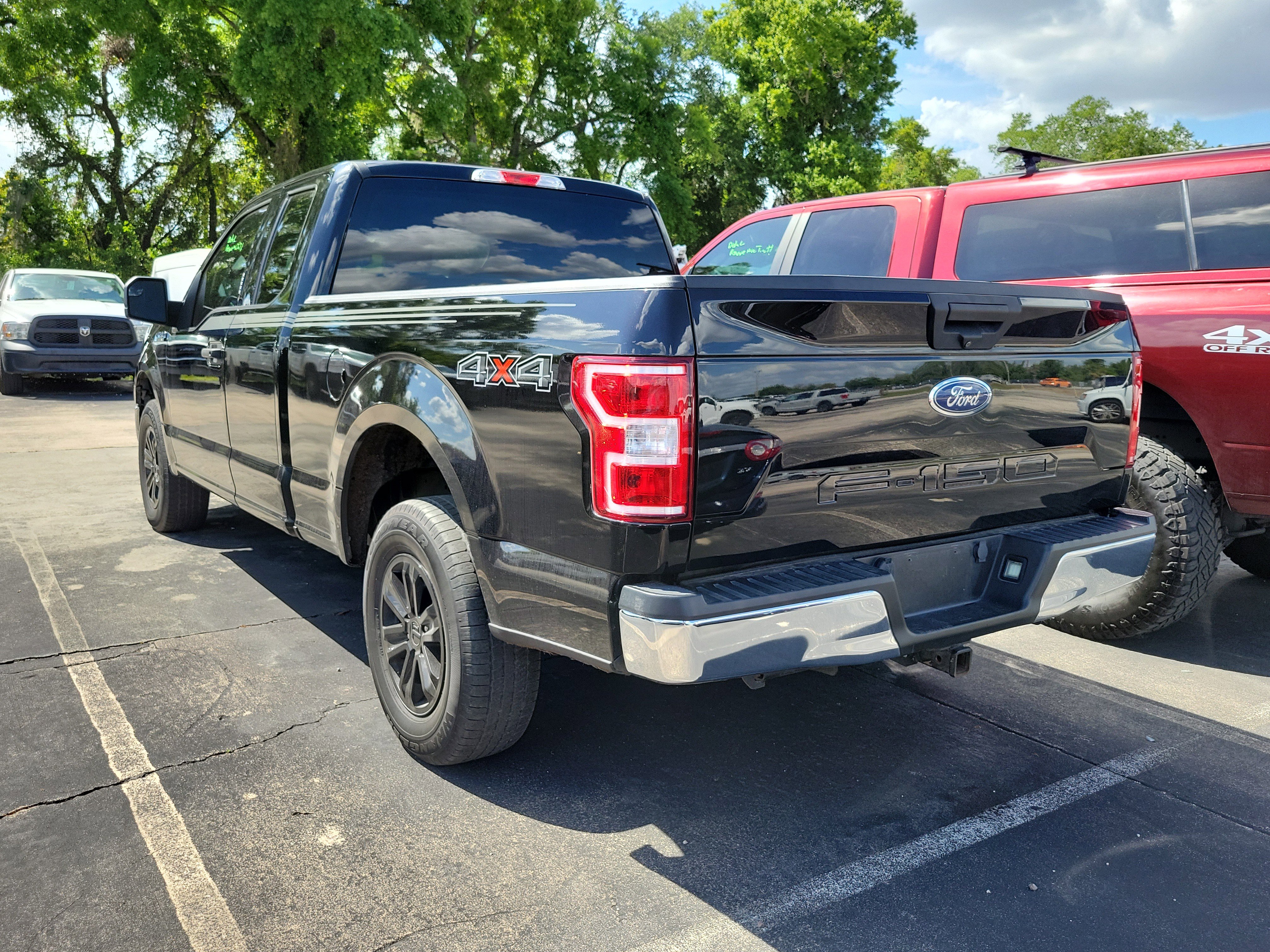 Used 2020 Ford F150 XLT image 4