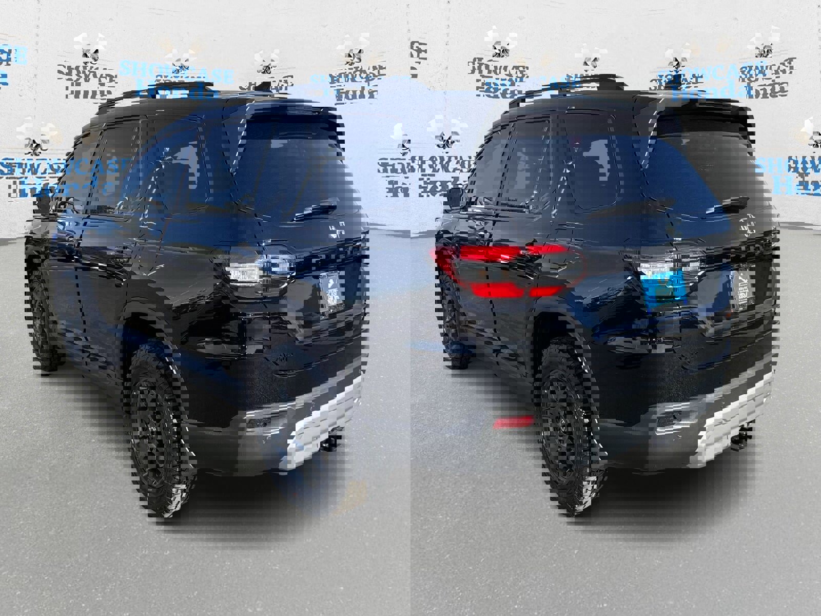 New 2025 Honda Pilot TrailSport image 2