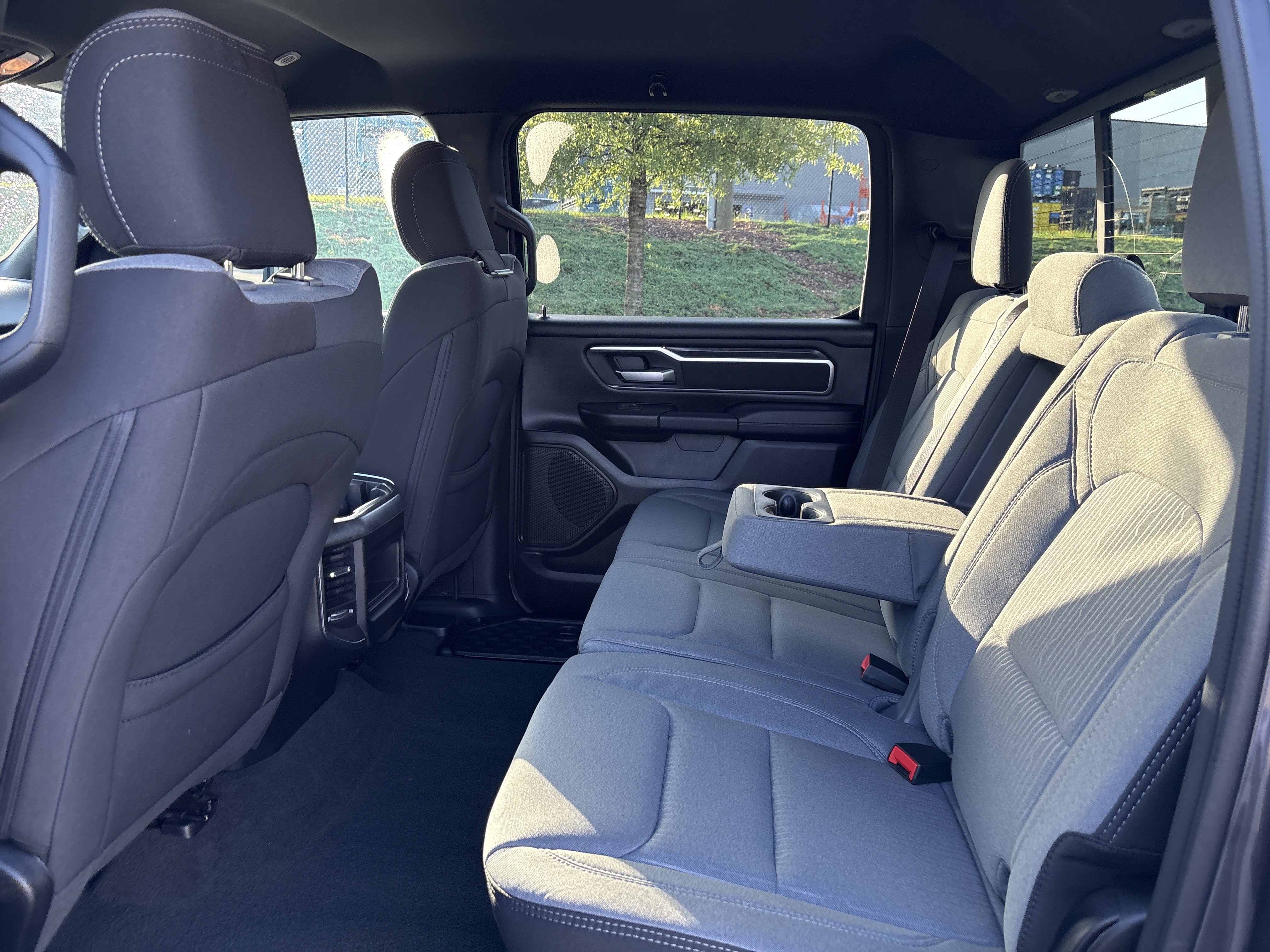 Used 2024 RAM 1500 Big Horn AWD/4WD image 32