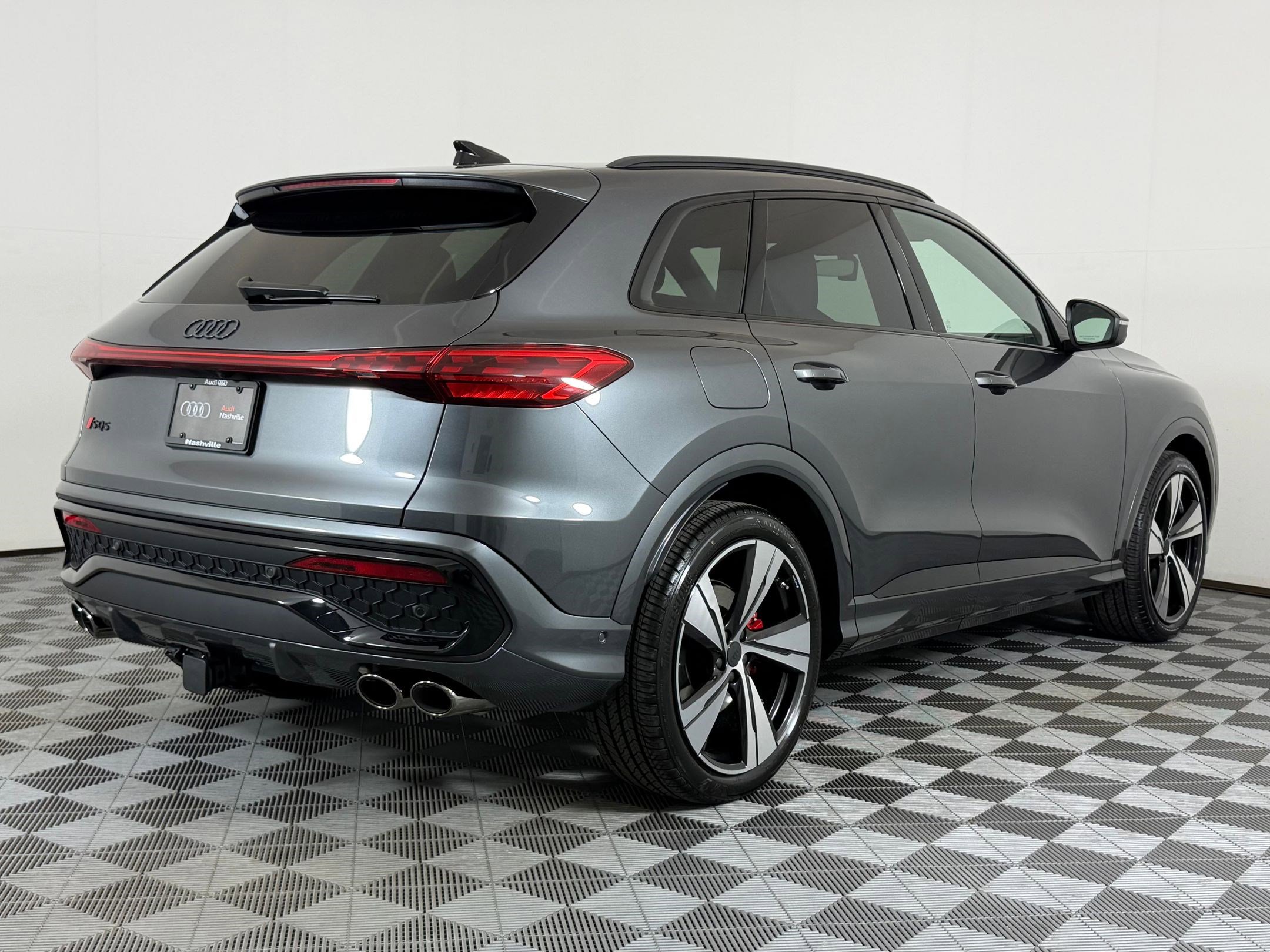 New 2026 Audi SQ5 Premium Plus AWD/4WD image 9