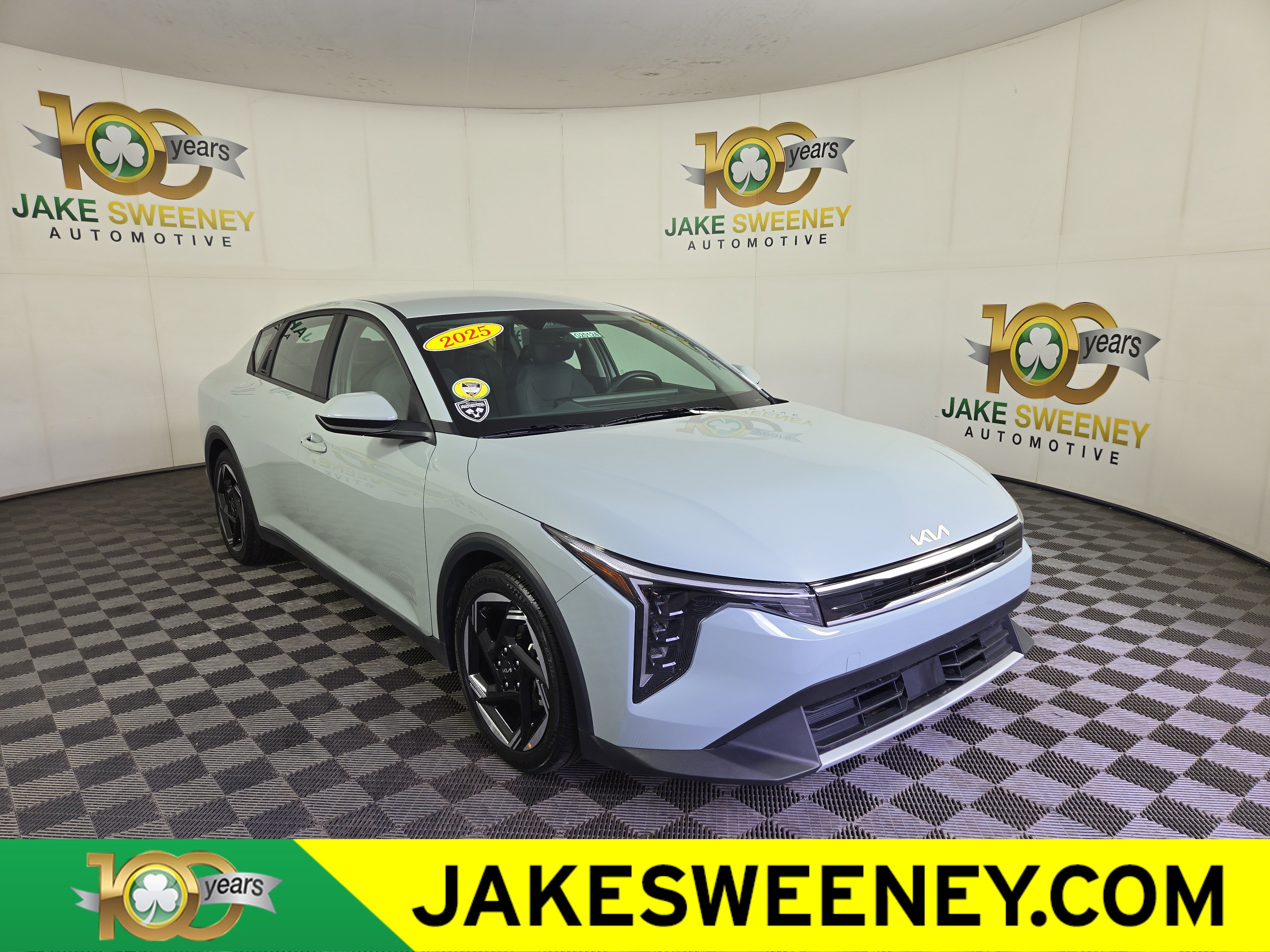 Used 2025 Kia K4 EX FWD video 1