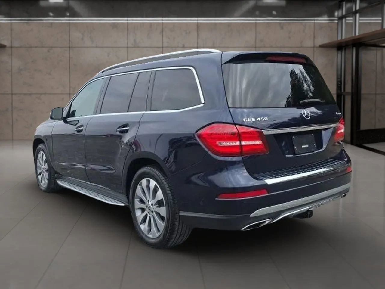 Used 2017 Mercedes-Benz GLS 450 4MATIC image 6