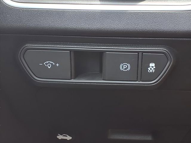 New 2025 Kia K4 LXS image 14