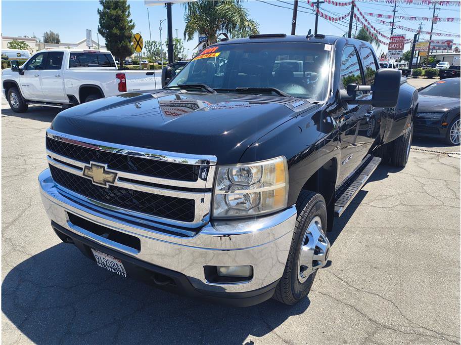 Used 2011 Chevrolet Silverado 3500 LTZ w/ LTZ Plus Package AWD/4WD image 18