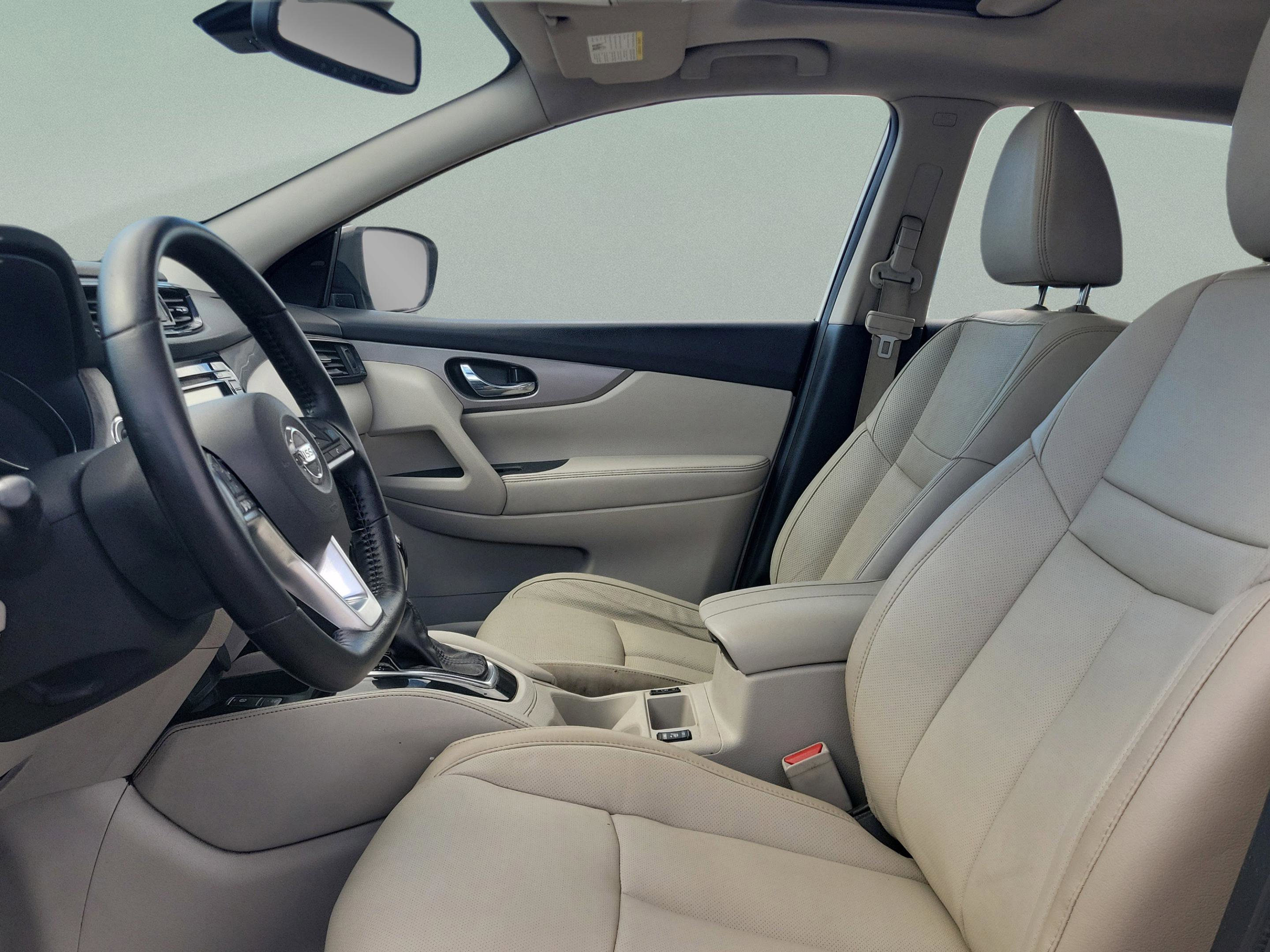 Used 2020 Nissan Rogue Sport SL w/ Premium Package image 22