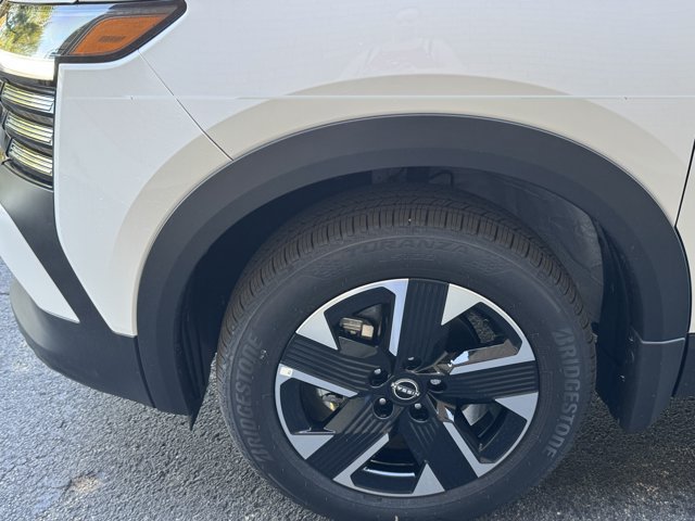 New 2026 Nissan Kicks SV w/ Cold Weather Package AWD/4WD image 27