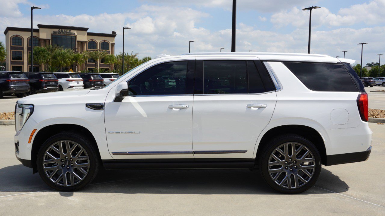Used 2025 GMC Yukon Denali Ultimate image 5