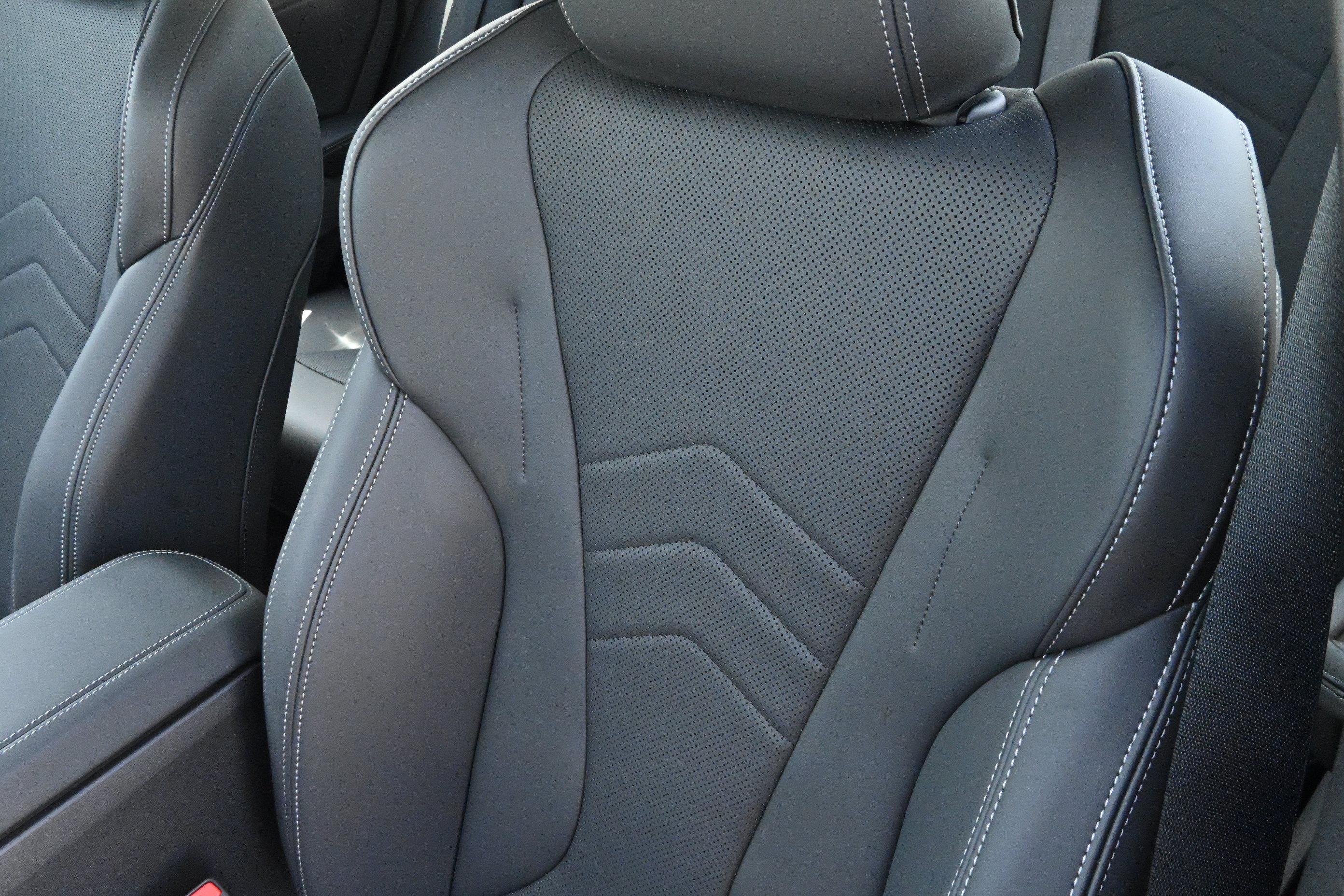 New 2026 BMW 228i w/ Premium Package FWD image 11