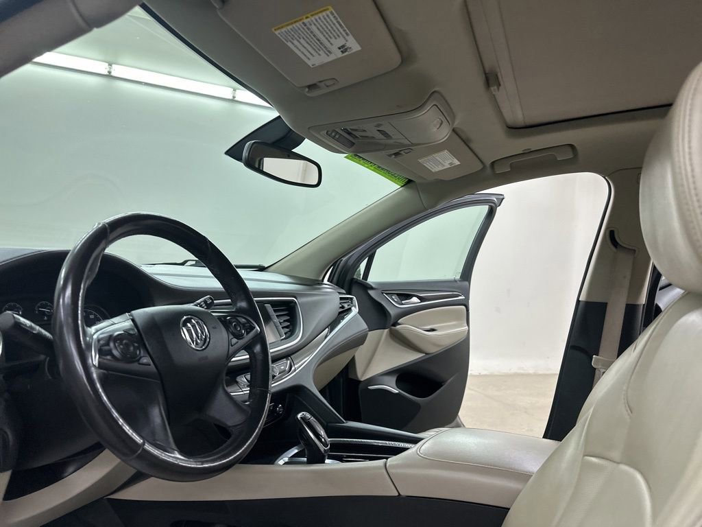 Used 2019 Buick Enclave Essence image 33