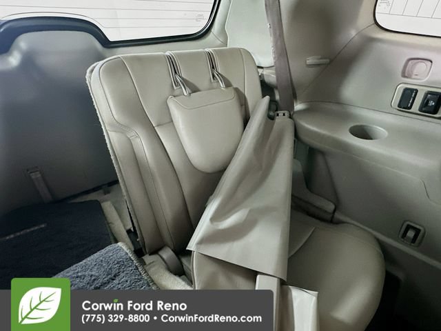Used 2013 Toyota Highlander Limited AWD/4WD image 29