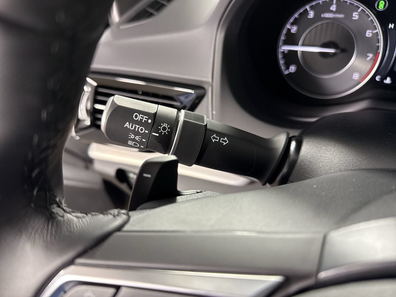 New 2026 Acura RDX w/ Technology Package AWD/4WD image 15