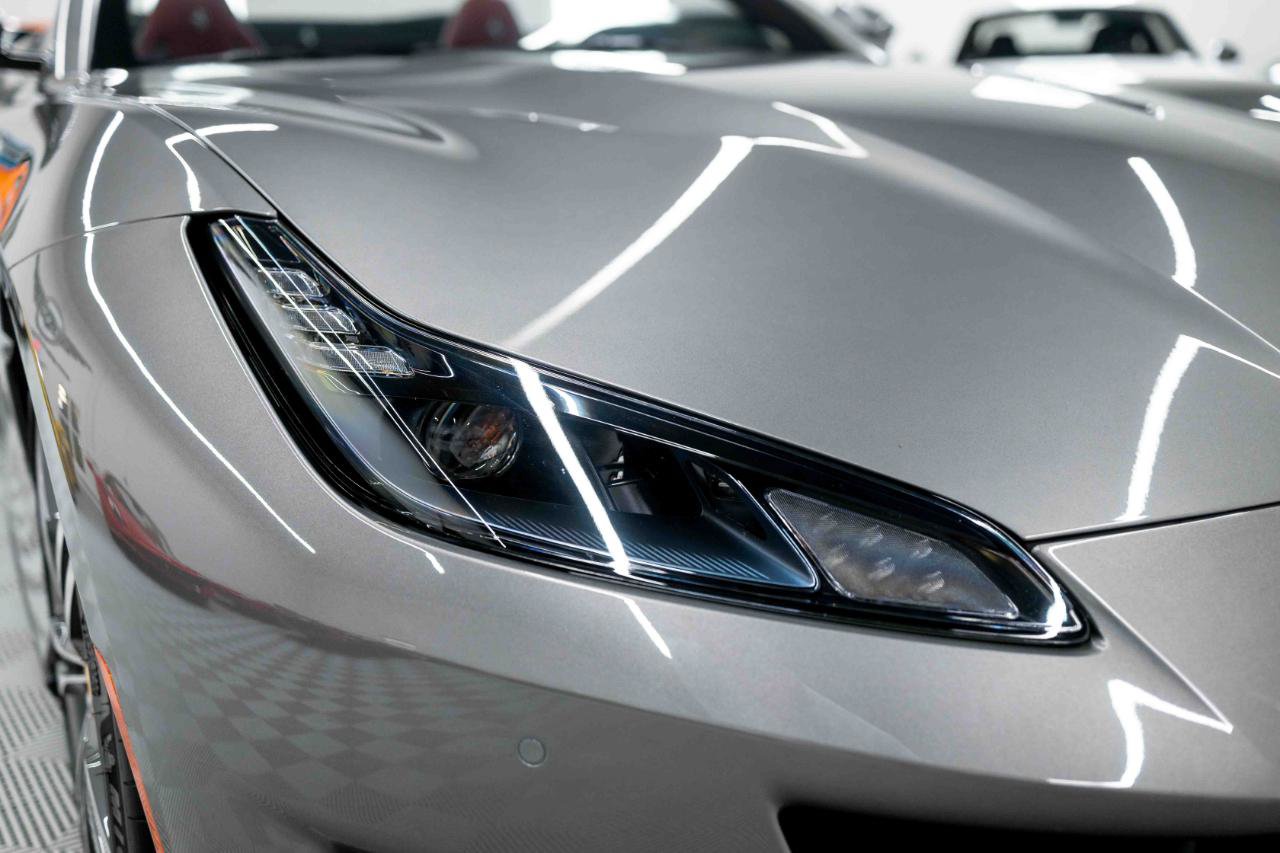 Used 2020 Ferrari Portofino RWD image 21