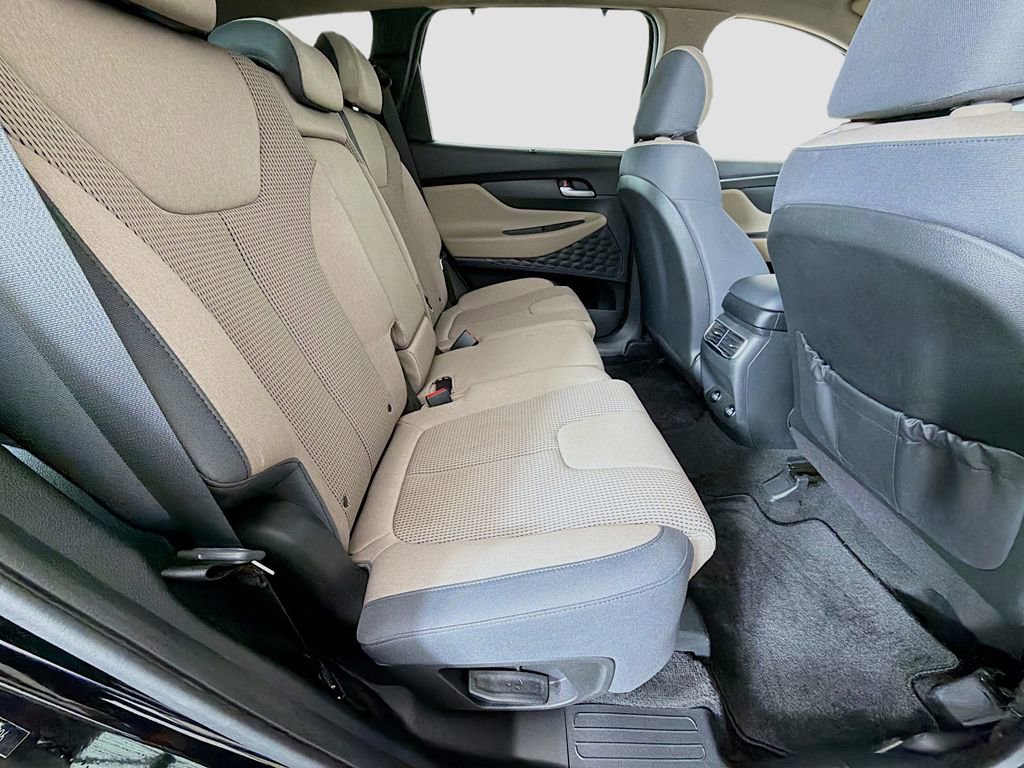 Used 2022 Hyundai Santa Fe SEL w/ Convenience Package image 25