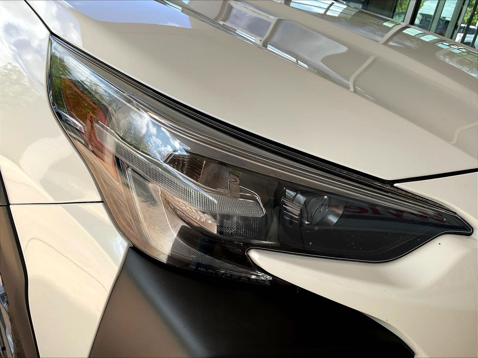 Used 2023 Subaru Outback Limited AWD/4WD image 30