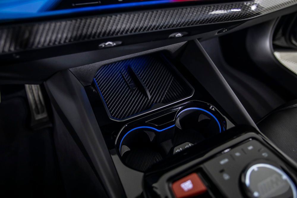 Used 2026 BMW M5 w/ Executive Package image 44