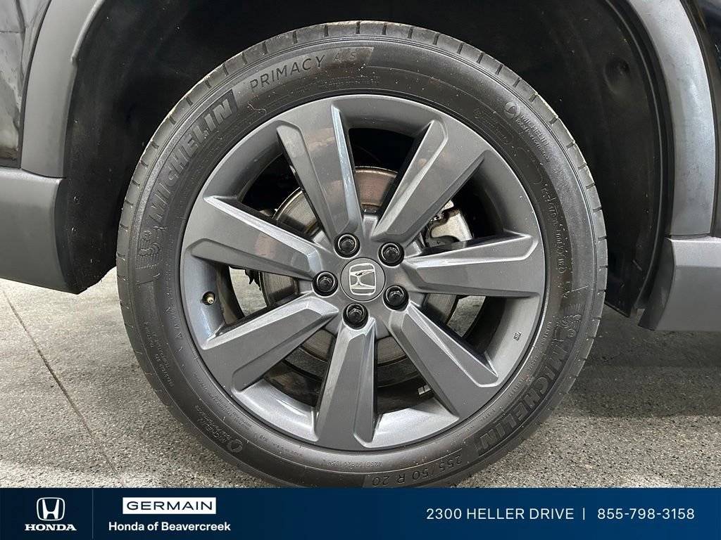 Used 2025 Honda Pilot Sport image 10