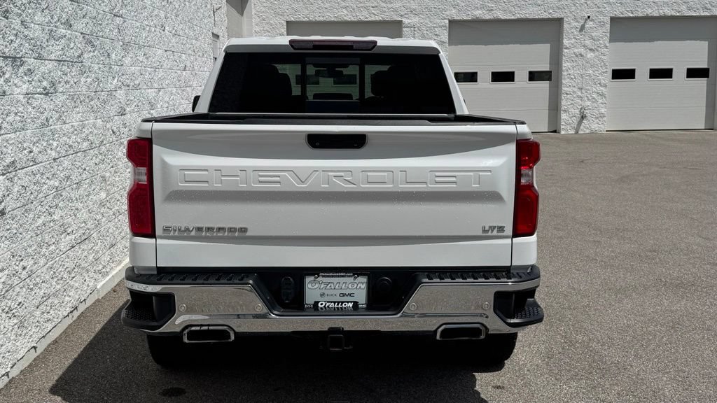 Used 2022 Chevrolet Silverado 1500 LTZ AWD/4WD image 4
