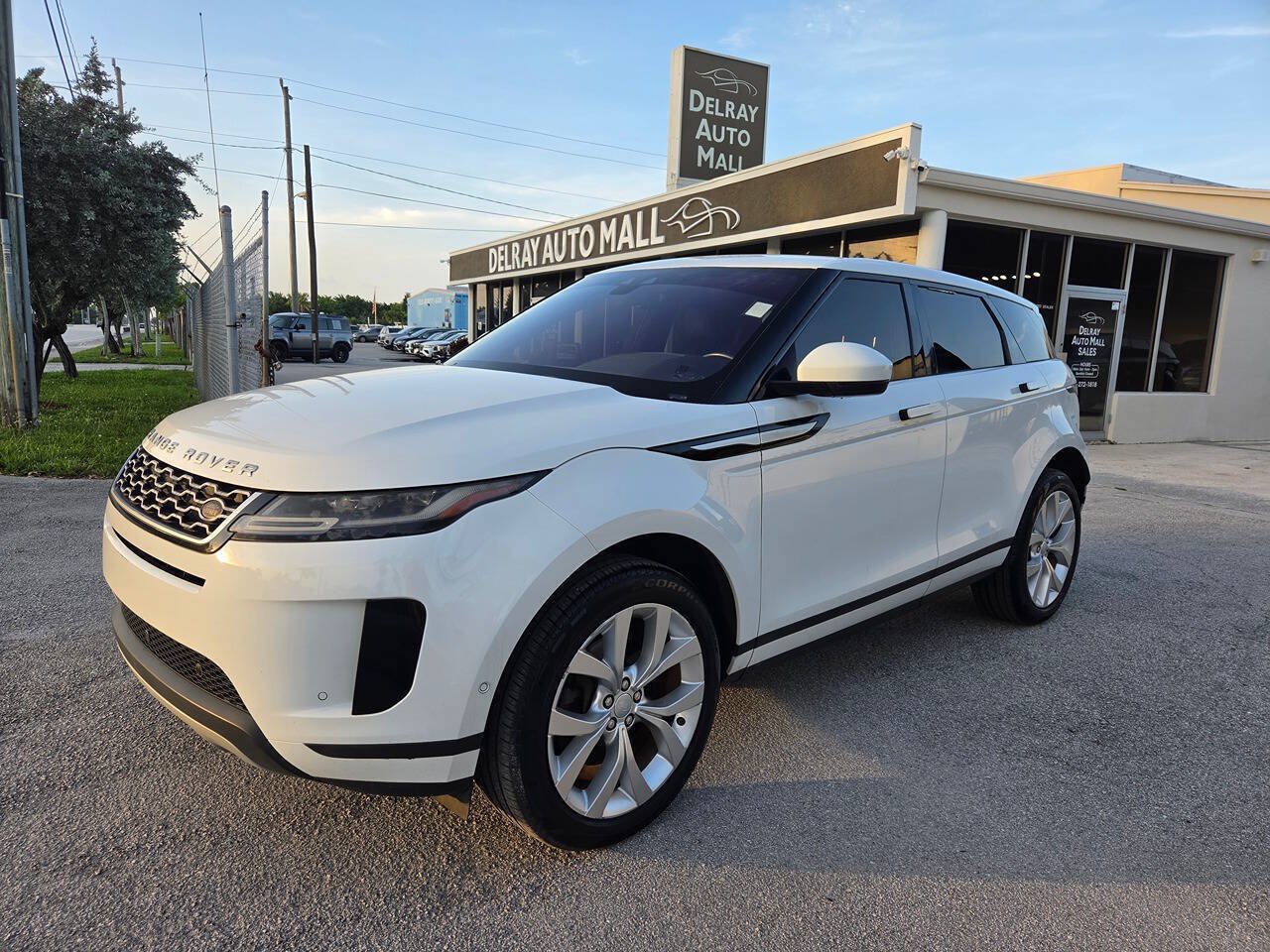 Used 2020 Land Rover Range Rover Evoque SE
