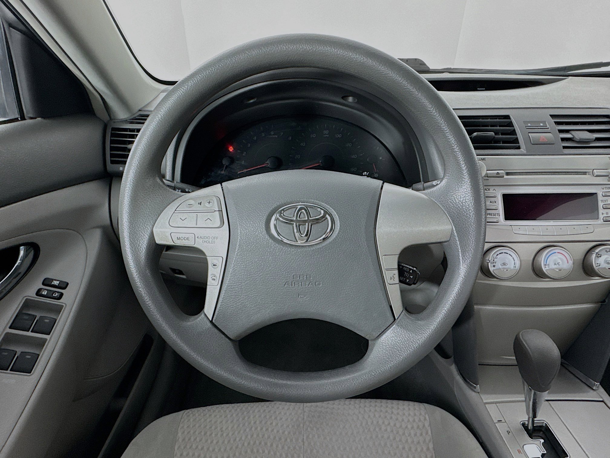 Used 2011 Toyota Camry LE w/ LE Extra-Value Pkg image 11