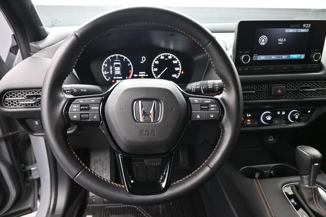 Certified 2025 Honda HR-V Sport image 30