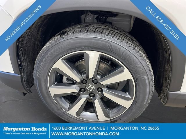 New 2025 Honda Pilot Touring image 12