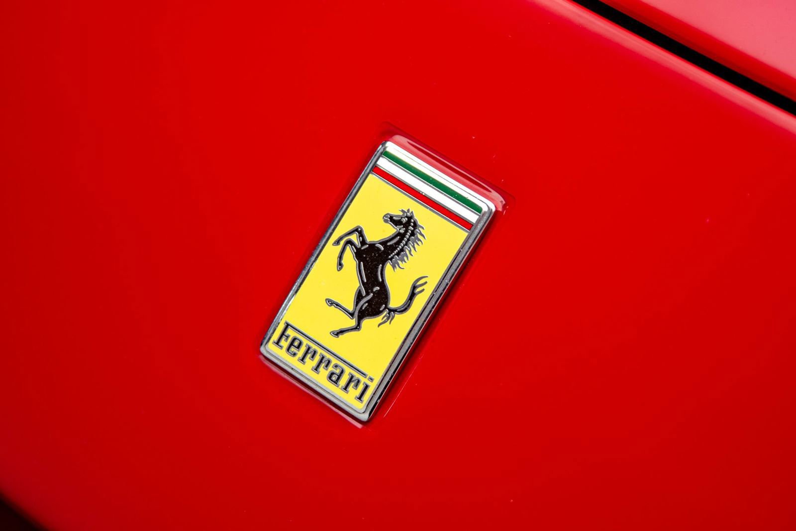 Used 2020 Ferrari 488 Pista Spider image 63