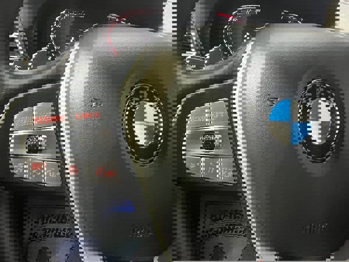 Used 2023 BMW X4 xDrive30i w/ Parking Assistance Package image 12