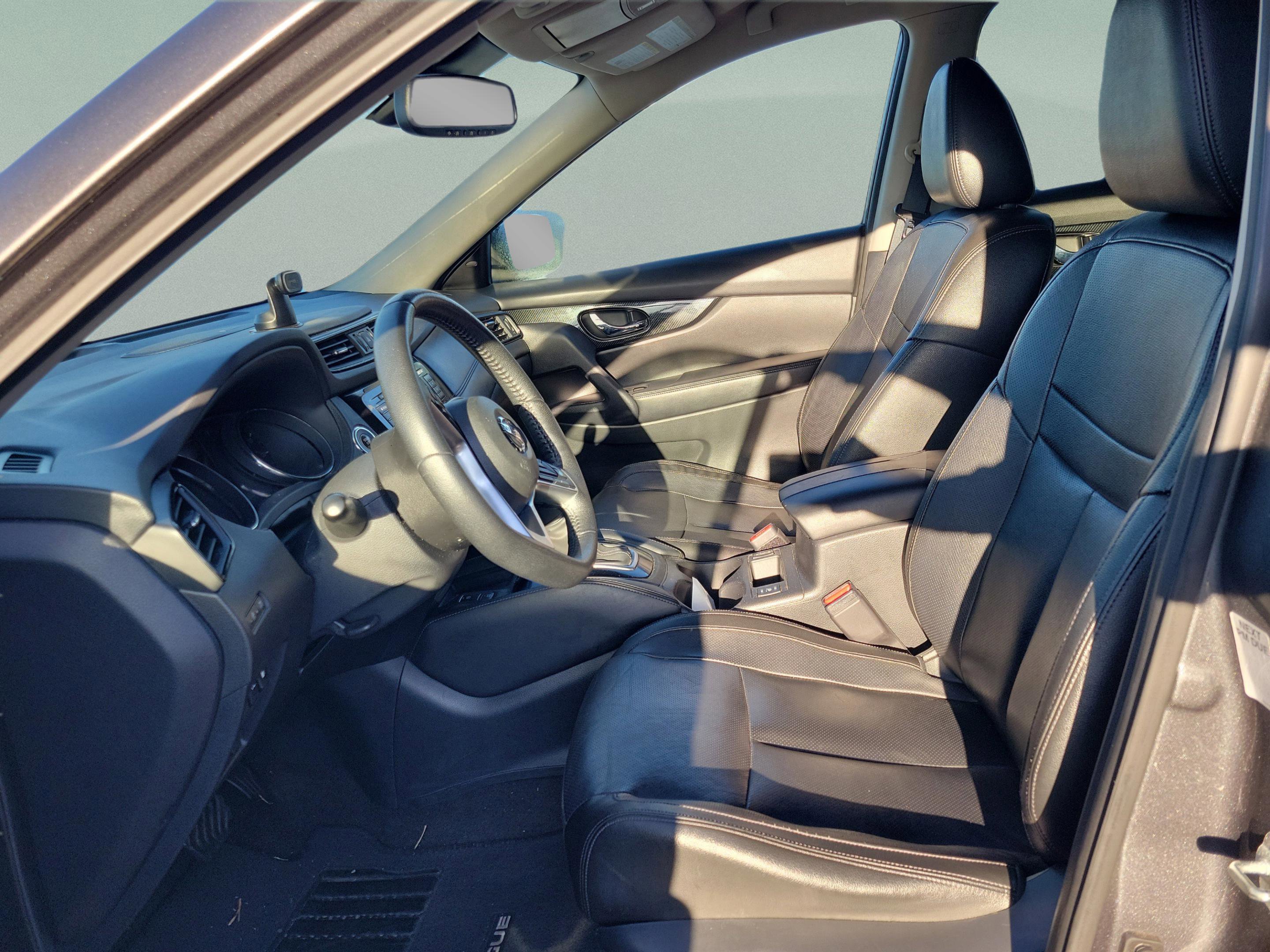 Used 2019 Nissan Rogue SL image 30