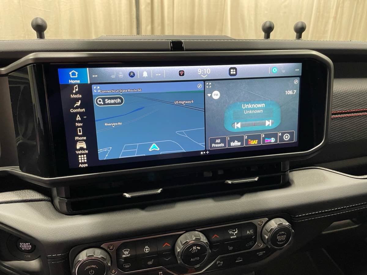 Used 2026 Jeep Wrangler Unlimited Rubicon 392 w/ Quick Order Package 27X Moab AWD/4WD image 12
