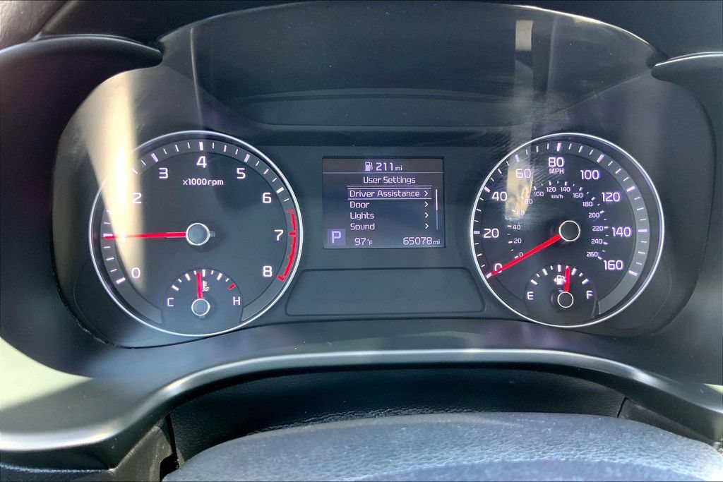 Used 2020 Kia Forte LXS FWD image 19