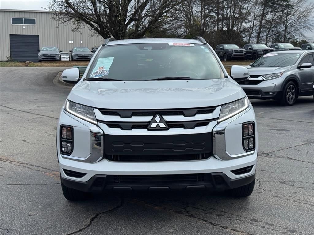 Used 2025 Mitsubishi Outlander Sport SEL image 8