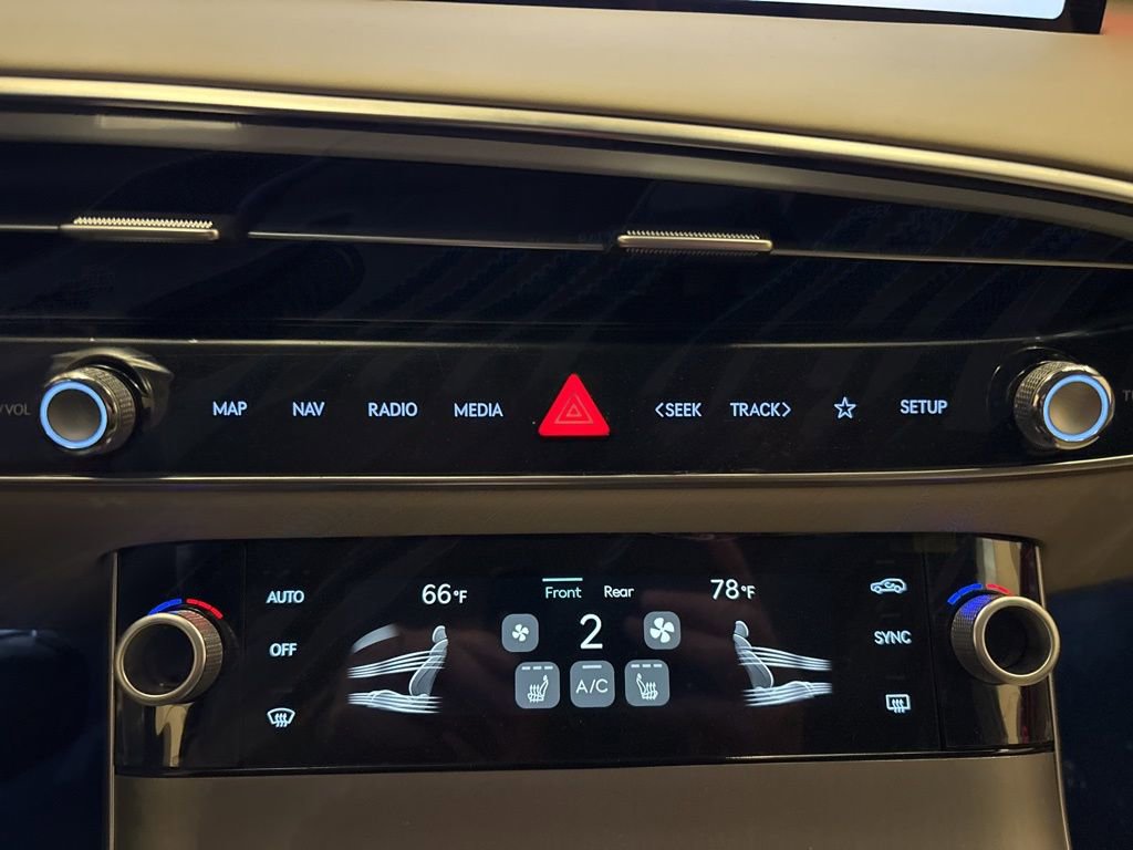 New 2026 Genesis GV70 2.5T Select AWD/4WD image 20