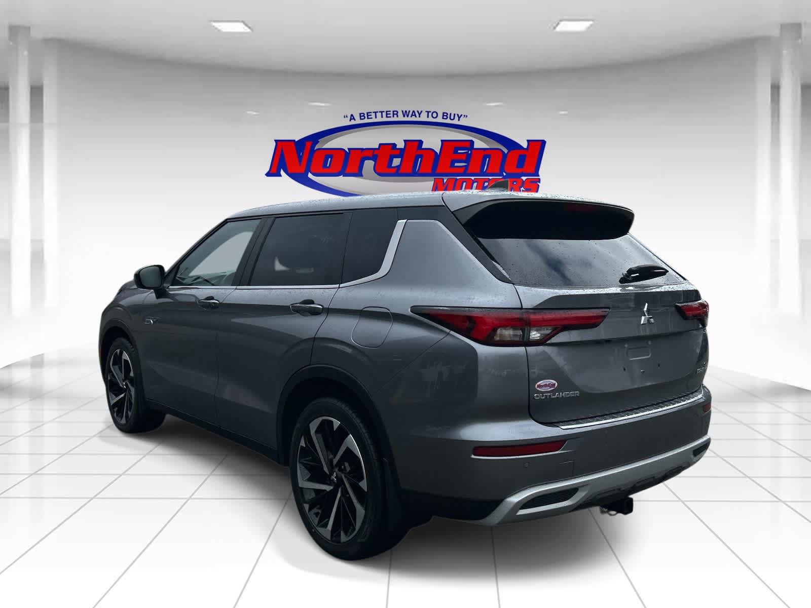 Used 2023 Mitsubishi Outlander SE AWD/4WD image 5
