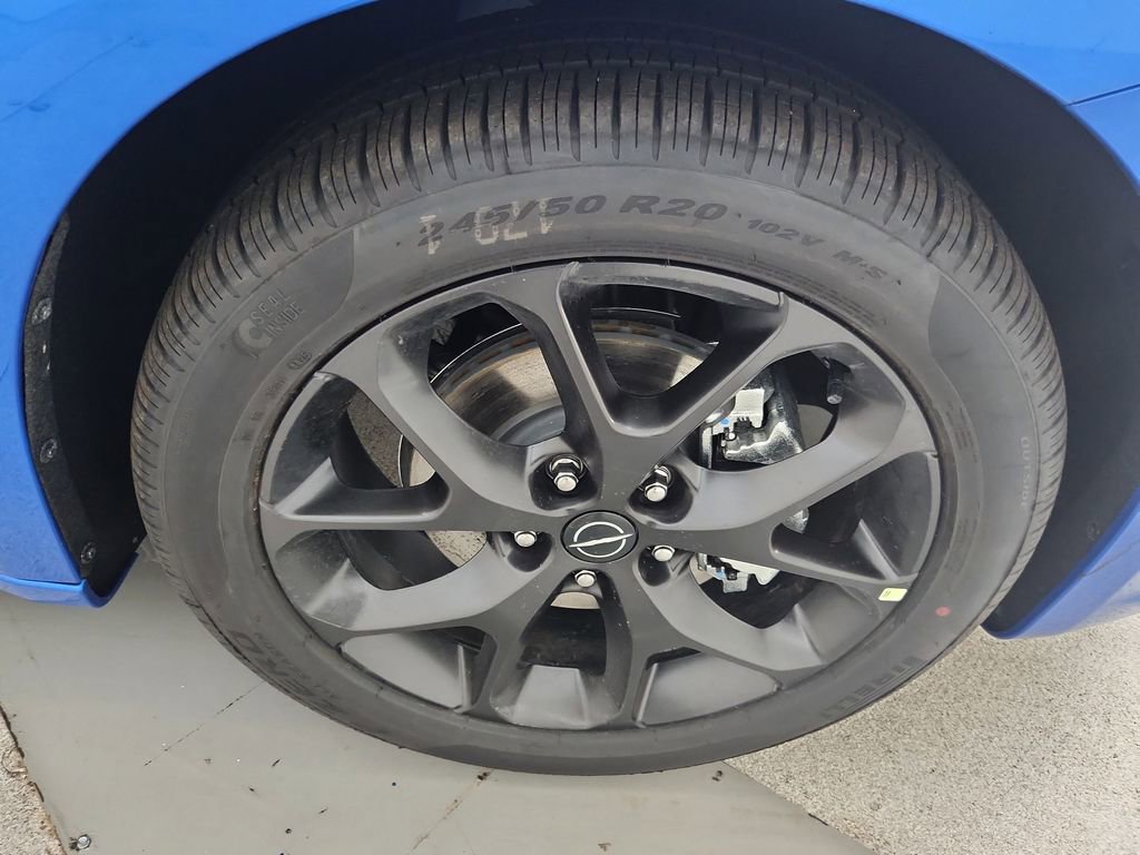 New 2026 Chrysler Pacifica Limited w/ S Appearance Package FWD image 36
