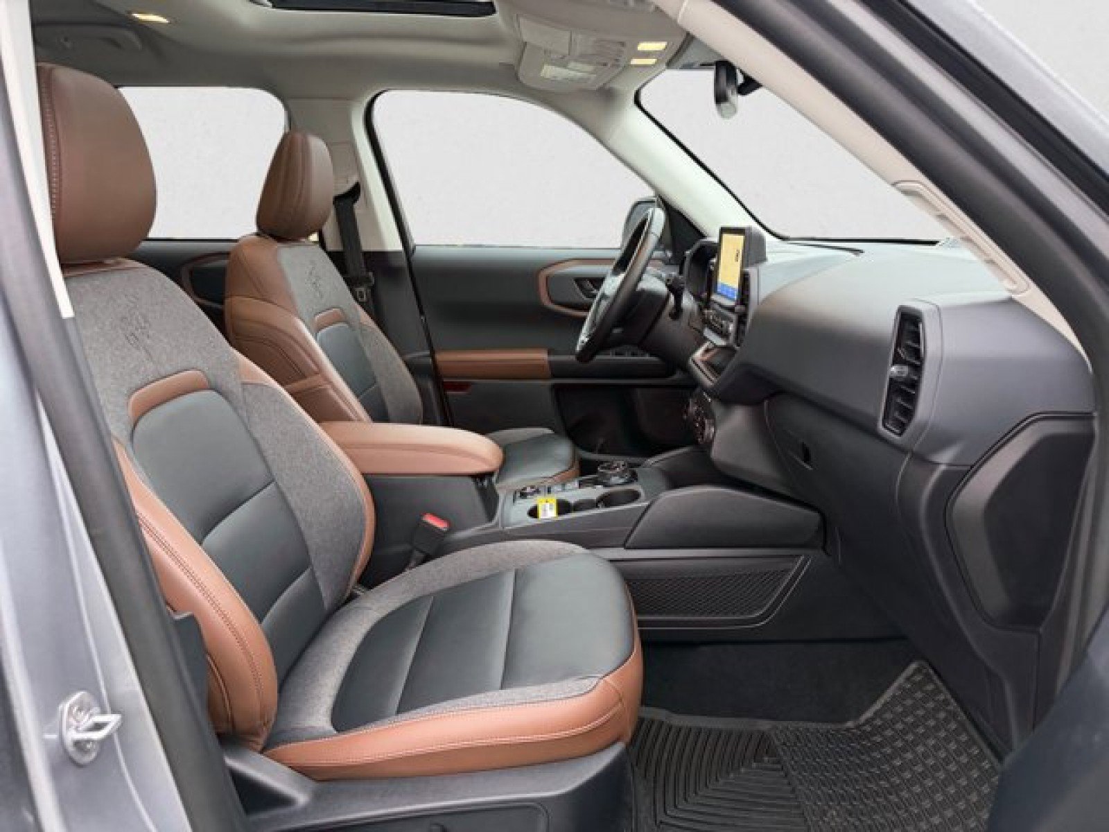 Used 2023 Ford Bronco Sport Outer Banks w/ Tech Package image 19