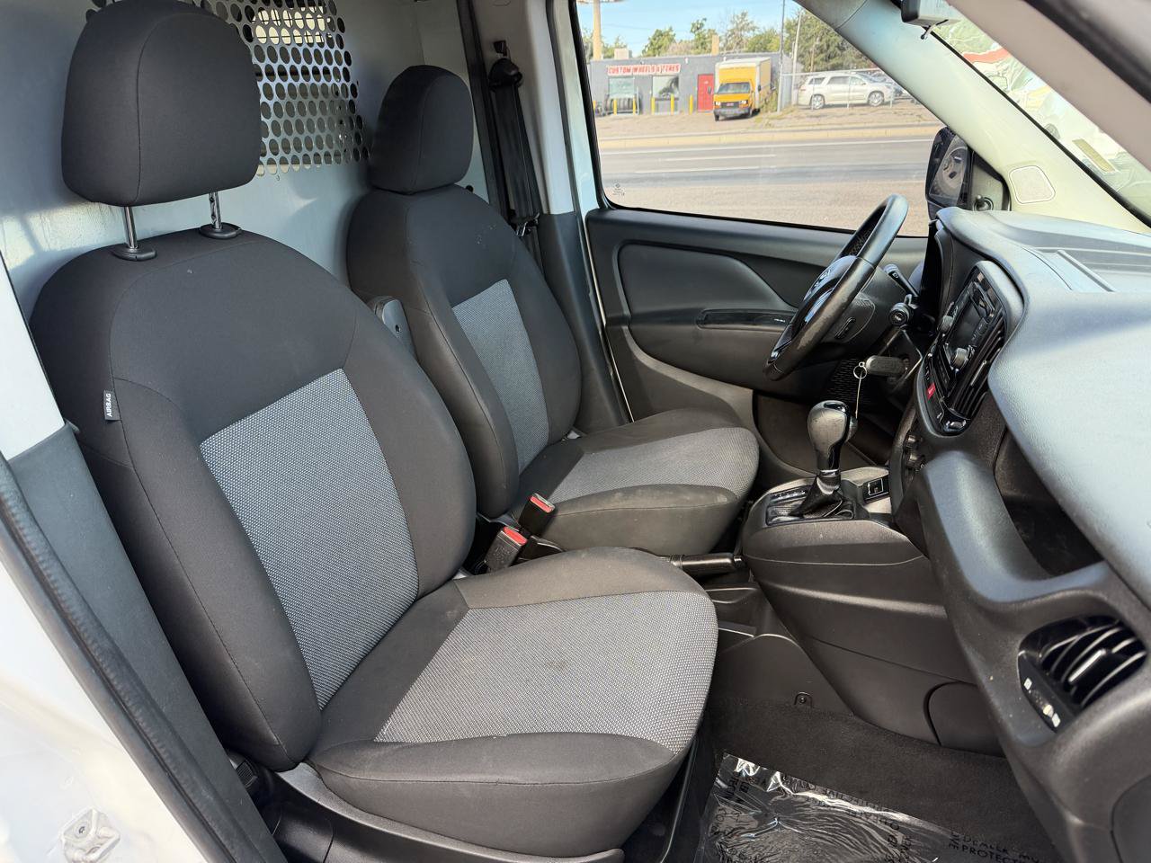 Used 2016 RAM ProMaster City Tradesman w/ Rear Back-up Camera Group FWD image 19