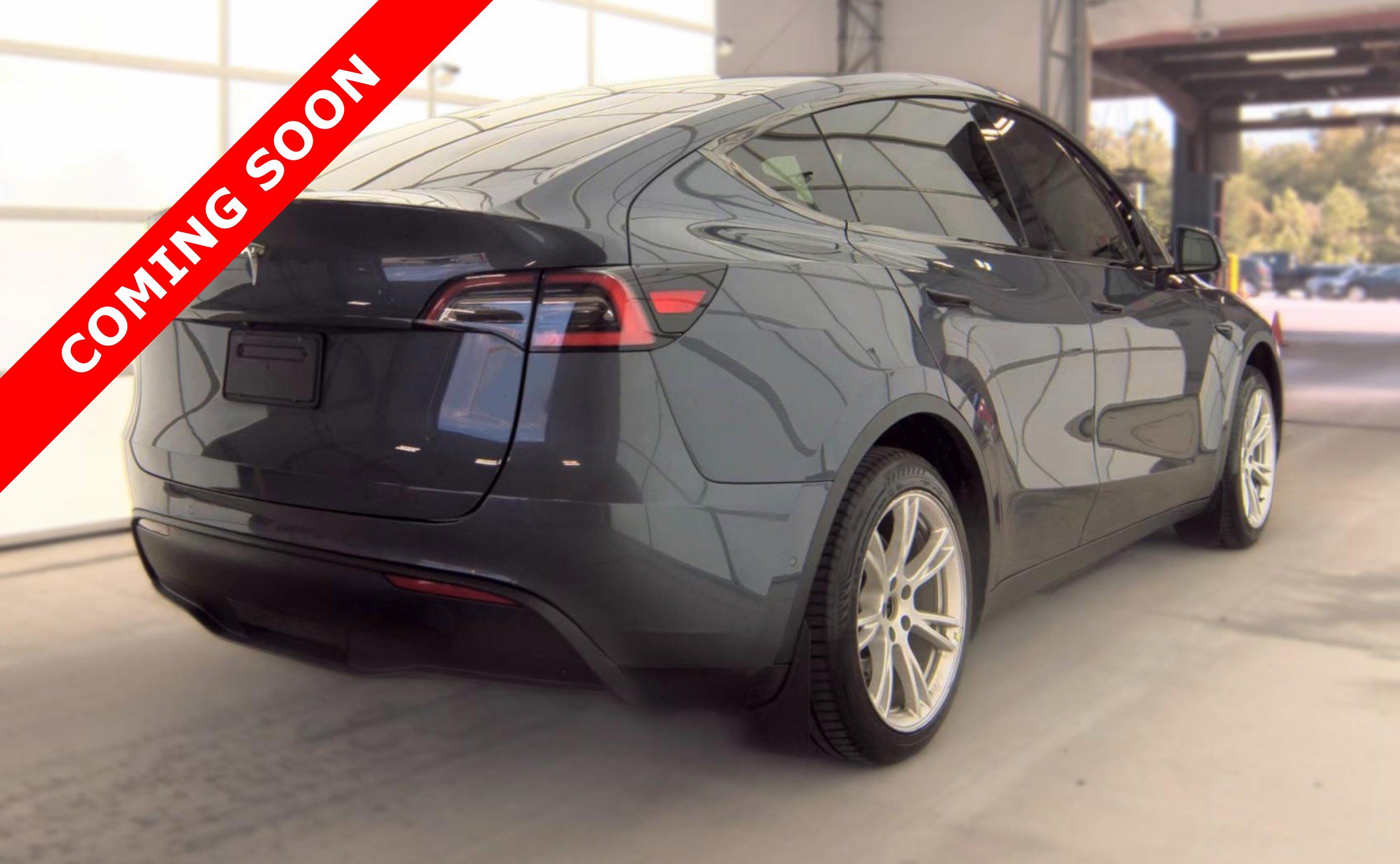 Used 2021 Tesla Model Y 2WD image 5
