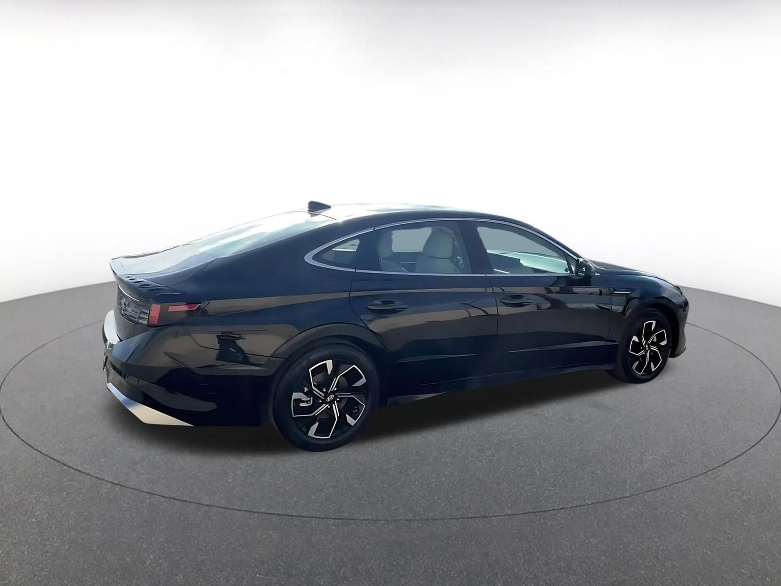 Used 2025 Hyundai Sonata SEL image 15