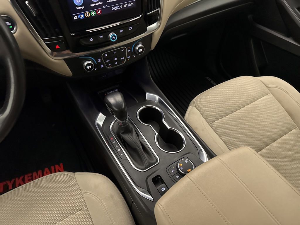 Used 2022 Chevrolet Traverse LT image 23