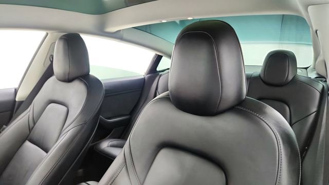 Used 2023 Tesla Model 3 Performance AWD/4WD image 33