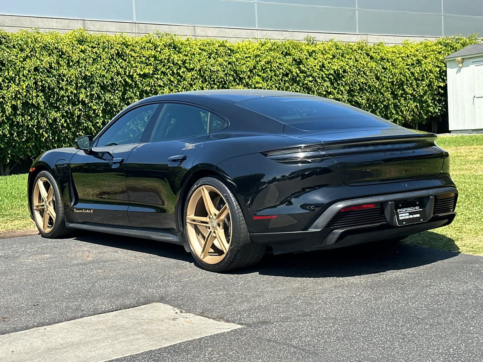 Certified 2022 Porsche Taycan Turbo S AWD/4WD image 3