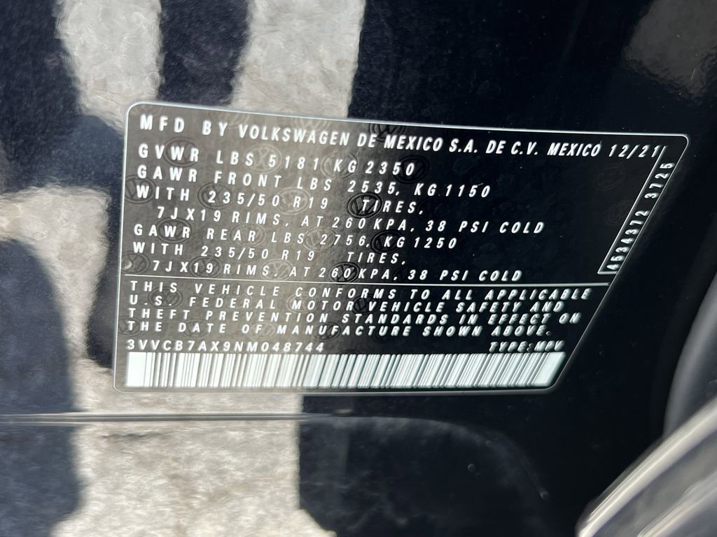 Used 2022 Volkswagen Tiguan SE R-Line FWD image 30