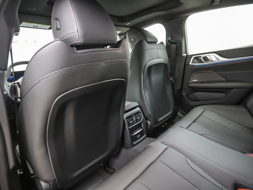 Used 2025 BMW i4 xDrive40i w/ Premium Package image 19