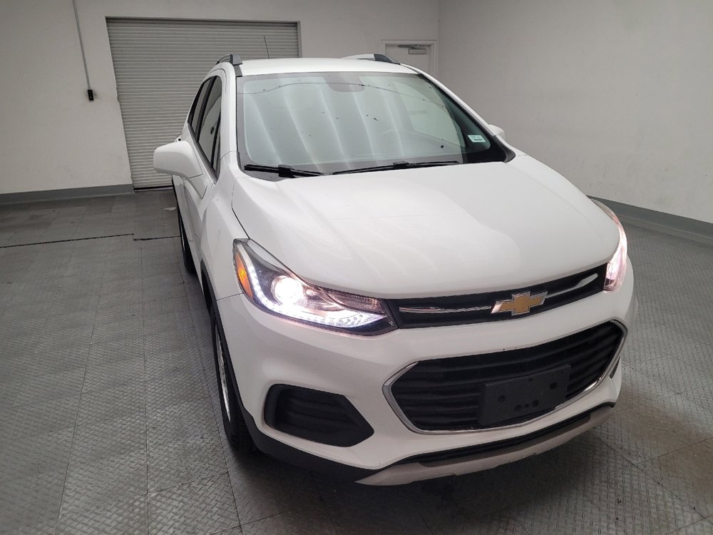 Used 2018 Chevrolet Trax LT w/ LT Convenience Package image 14